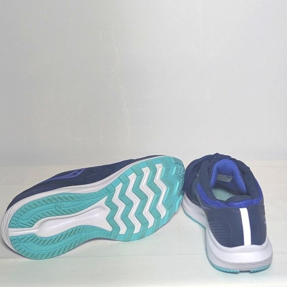 NEW Saucony Womens Cohesion 16 Running Shoes Sz 9.5W blue/purple - Picture 3 of 4